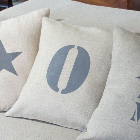 housse coussin lin lettre 40x40 cm