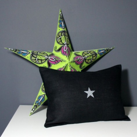coussin lin noir motif étoile 30x40 cm