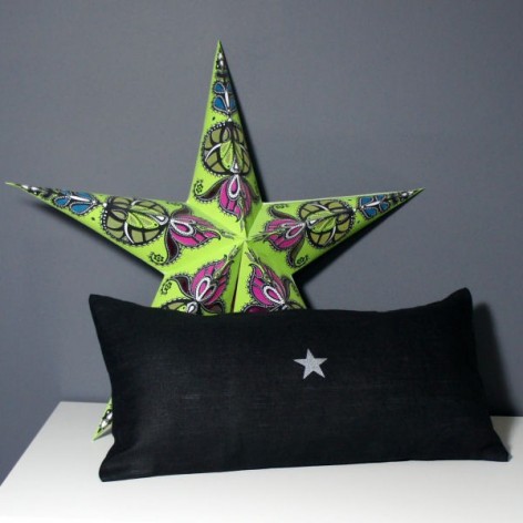 coussin lin noir motif étoile