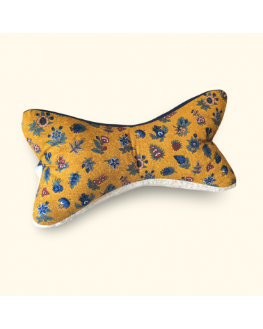 Coussin cale nuque coton fleuri, fausse fourrure et coton bleu