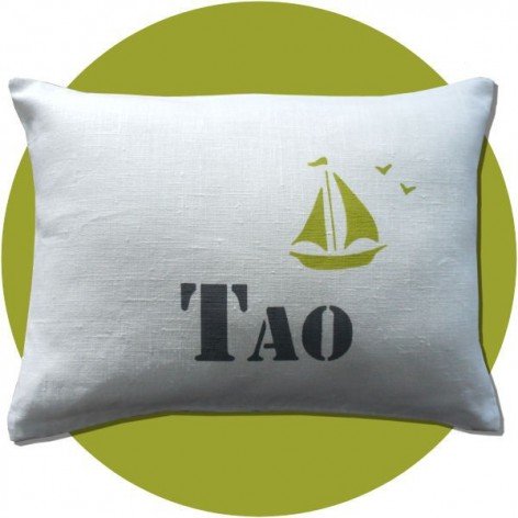 coussin personnalisé bébé, prénom, bateau, cadeau naissance personnalisé fille garçon