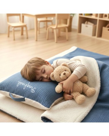 kit sieste maternelle coussin et couverture