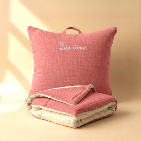 kit sieste maternelle coussin et couverture