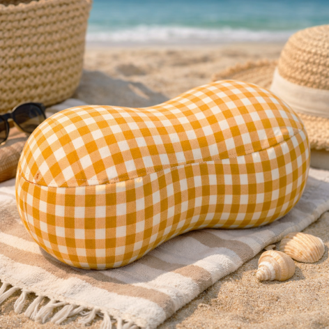 coussin de plage vichy ocre