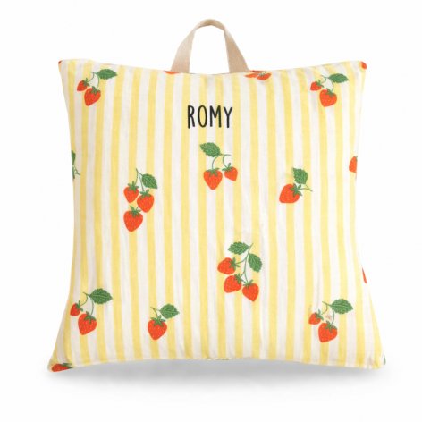 coussin sieste maternelle personnalisé fraises