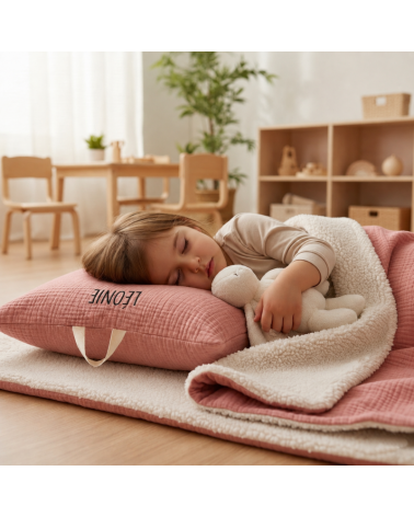 kit sieste école maternelle coussin et couverture