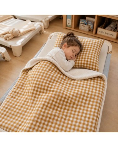 couverture sieste maternelle vichy ocre