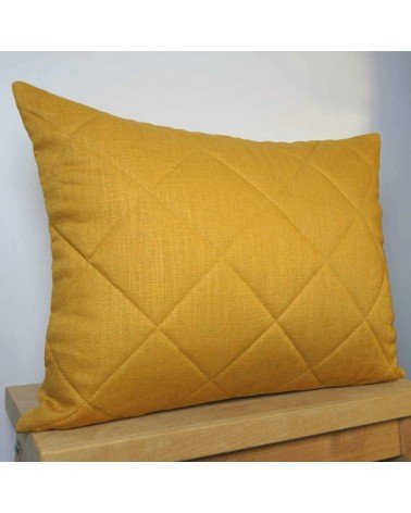 coussin-matelassé-diagonal