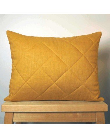 coussin-matelassé-diagonal