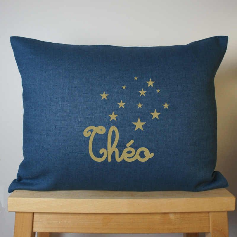 Coussin Personnalisé Dessin Petit Garçon - Prénom Enfant - Coussin Sieste Maternelle 40x40 Cm