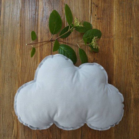 Coussin nuage gris pour chambre enfant