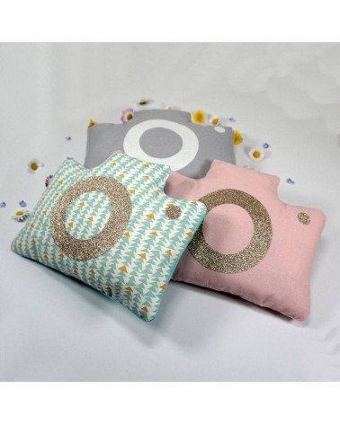 Coussin chambre fille, appareil photo rose