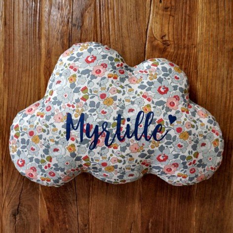 Coussin nuage Liberty Betsy personnalisé