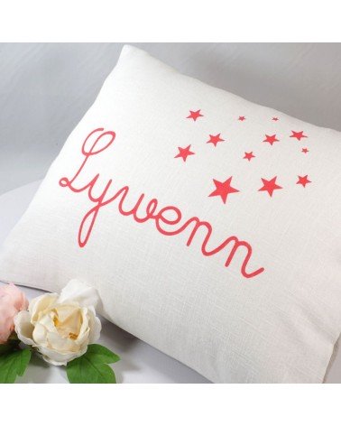 Coussin prénom en lin blanc, personnalisation rose fuchsia