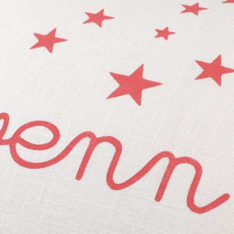 Coussin prénom en lin blanc, personnalisation rose fuchsia