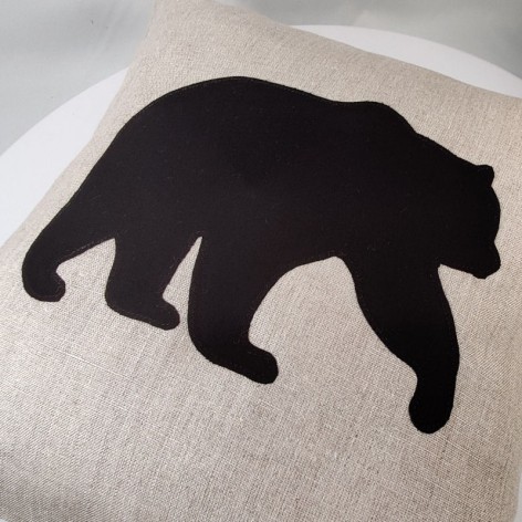 Housse de coussin ours brun en lin naturel 40x40 cm
