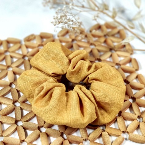 chouchou en lin moutarde