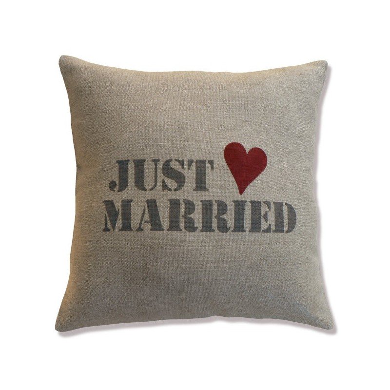 coussin  lin inscription "just married"