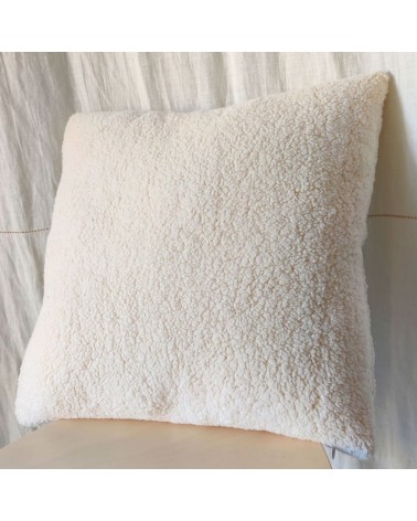 coussin fait main en fausse fourrure sherpa écrue