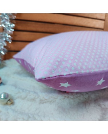 coussin biface en coton étoilé et coton à pois couleur mauve