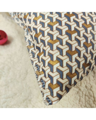 coussin graphique doré