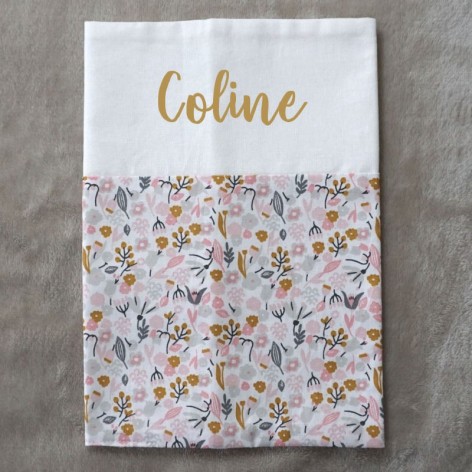 Protège carnet de santé fille coton fleuri