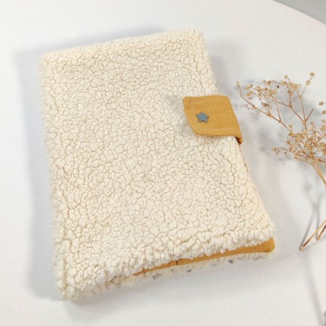Protège carnet de santé sherpa et lin jaune moutarde