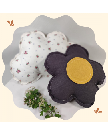 Coussin fleur pour lit cabane bébé enfant