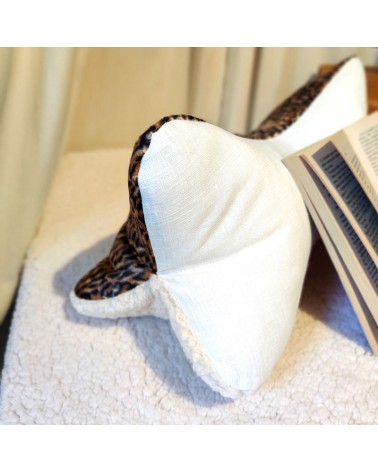 Coussin os de lecture velours léopard, fausse fourrure et lin ivoire